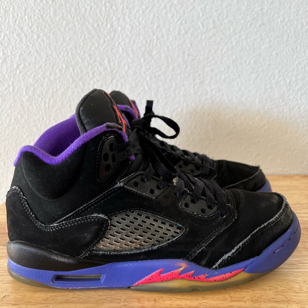 Fierce Purple Or Raptors Jordan 5’s size SZ 6.5
